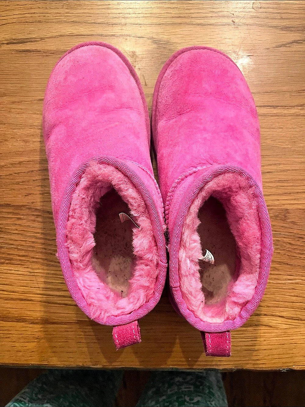 UGG Women’s Pink Mini